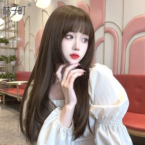 女人脱精光自慰幼女
